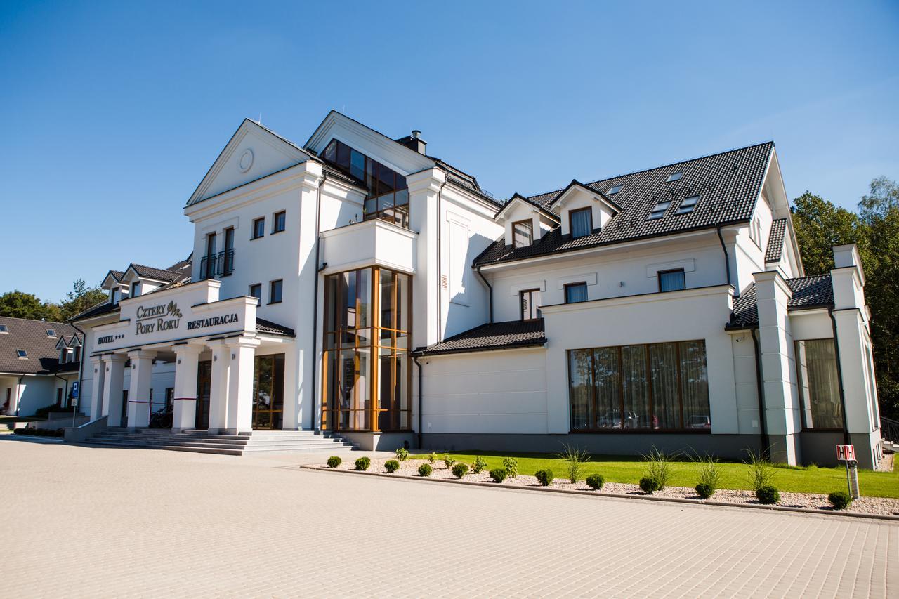 Hotel Cztery Pory Roku 波德拉谢地区别尔斯克 外观 照片